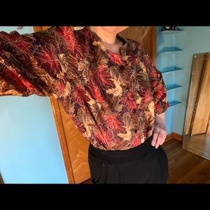 Oversized Leaf shirt